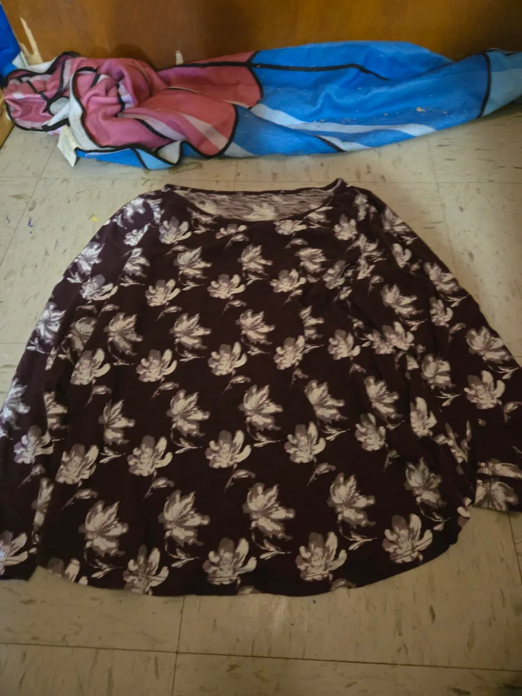 Floral Long Sleeve Top thumbnail
