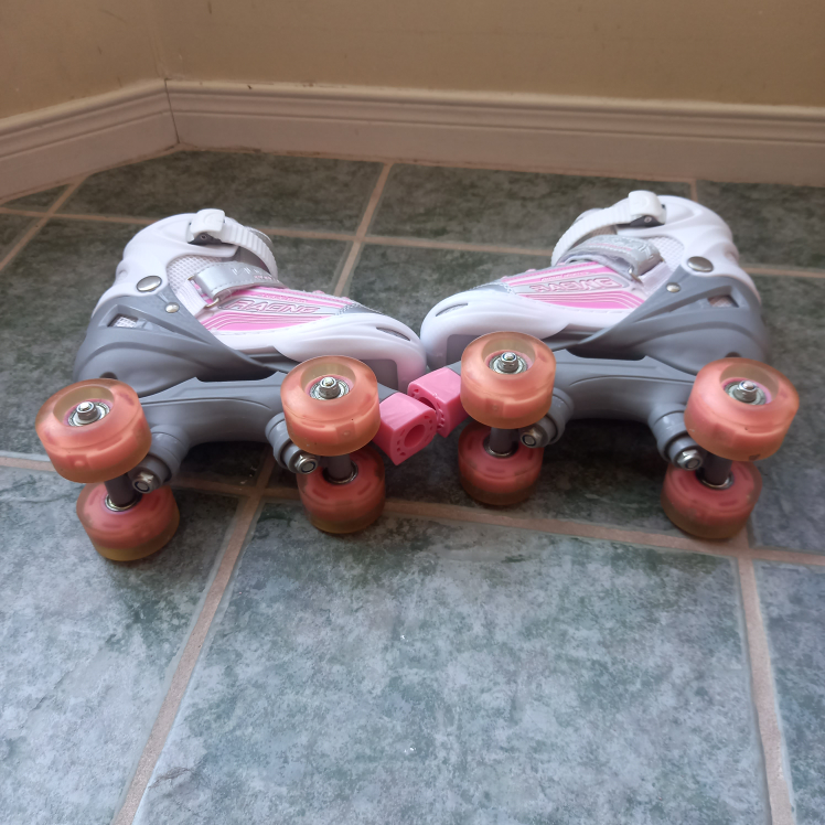 Racing Adjustable Roller Skates - Size Adjustable - photo 5