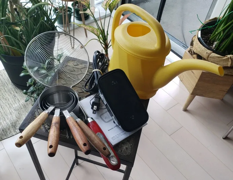 Assorted Home Items thumbnail