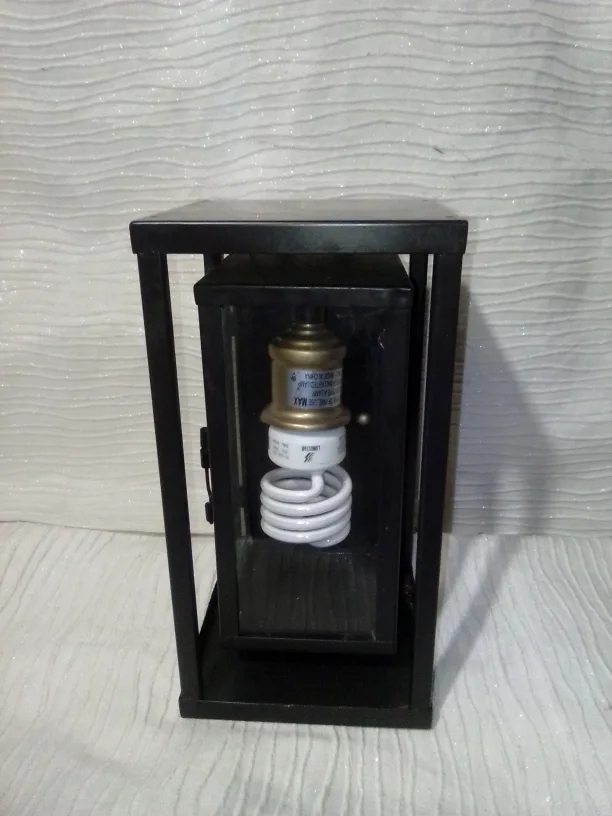 Black Metal & Glass Outdoor Wall Lantern image indicator(2)