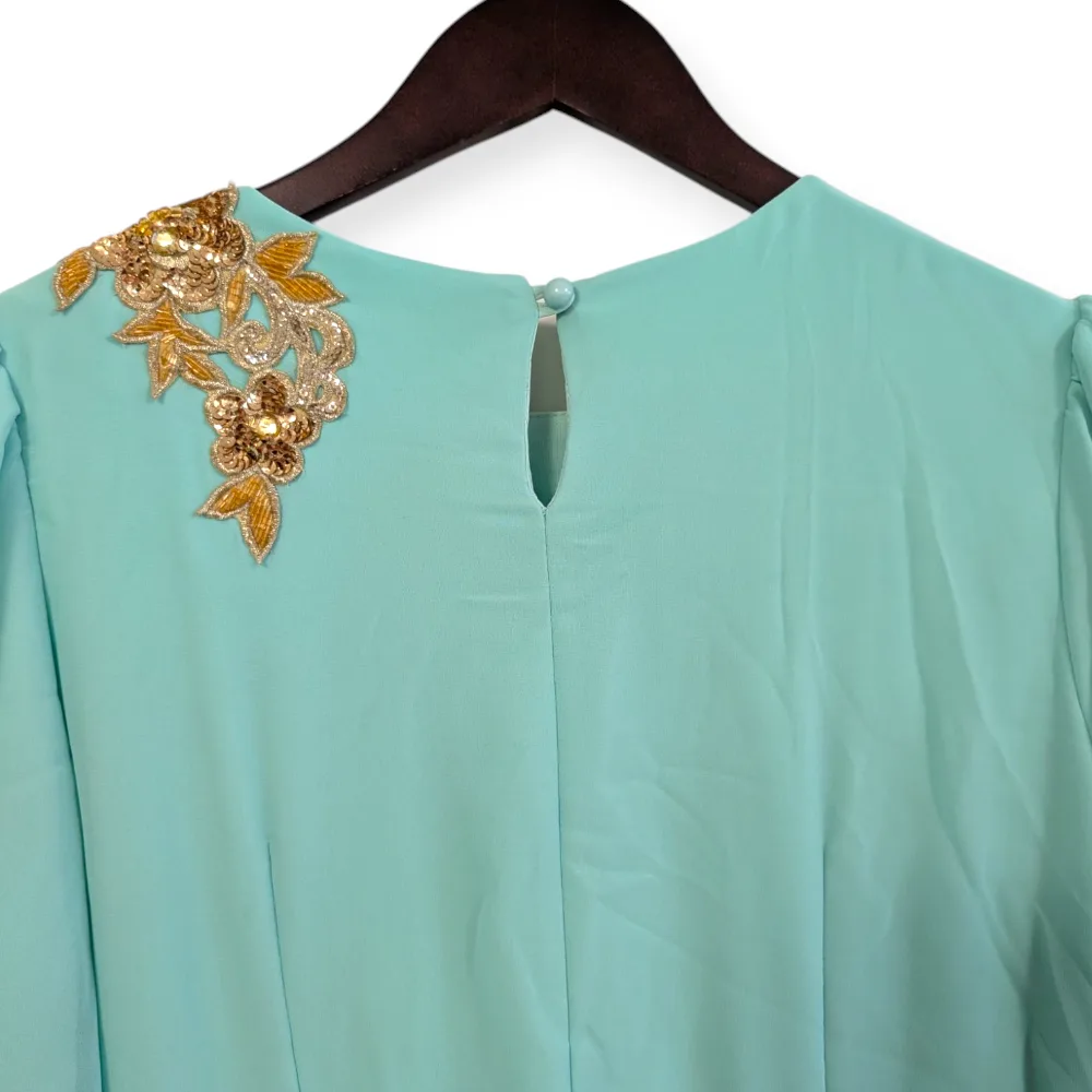 Turkish Maxi Dress - Size 6US 🇨🇦 image indicator(6)