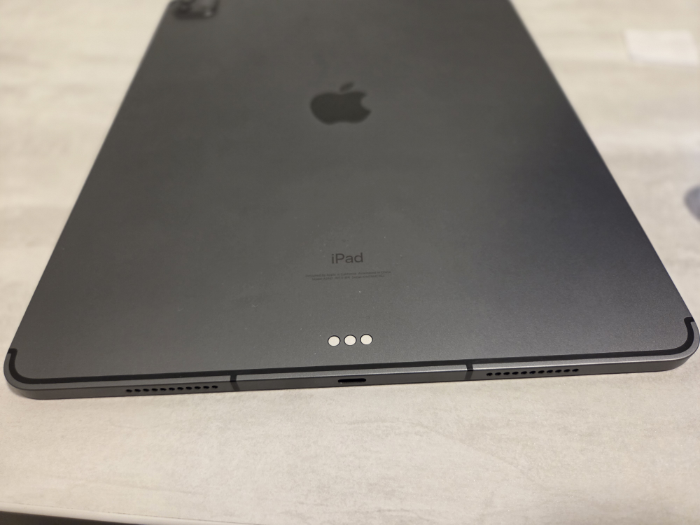 iPad Pro 12.9″ (5th Gen, M1) – 128GB – Wi‑Fi + Cellular - photo 4