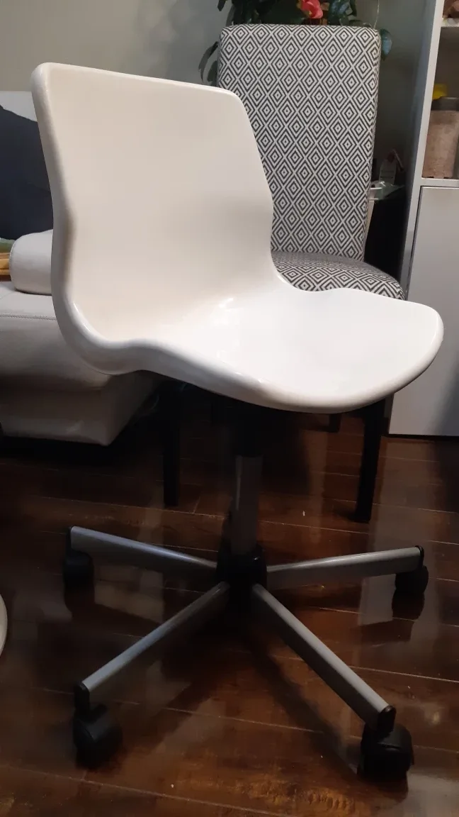 IKEA Snille White Swivel Chair like new thumbnail