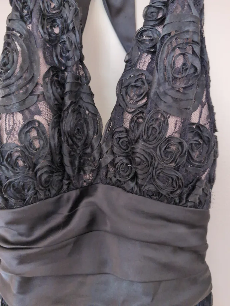 🇨🇦Pink Violet Black Lace and Satin Halter Dress image indicator(2)