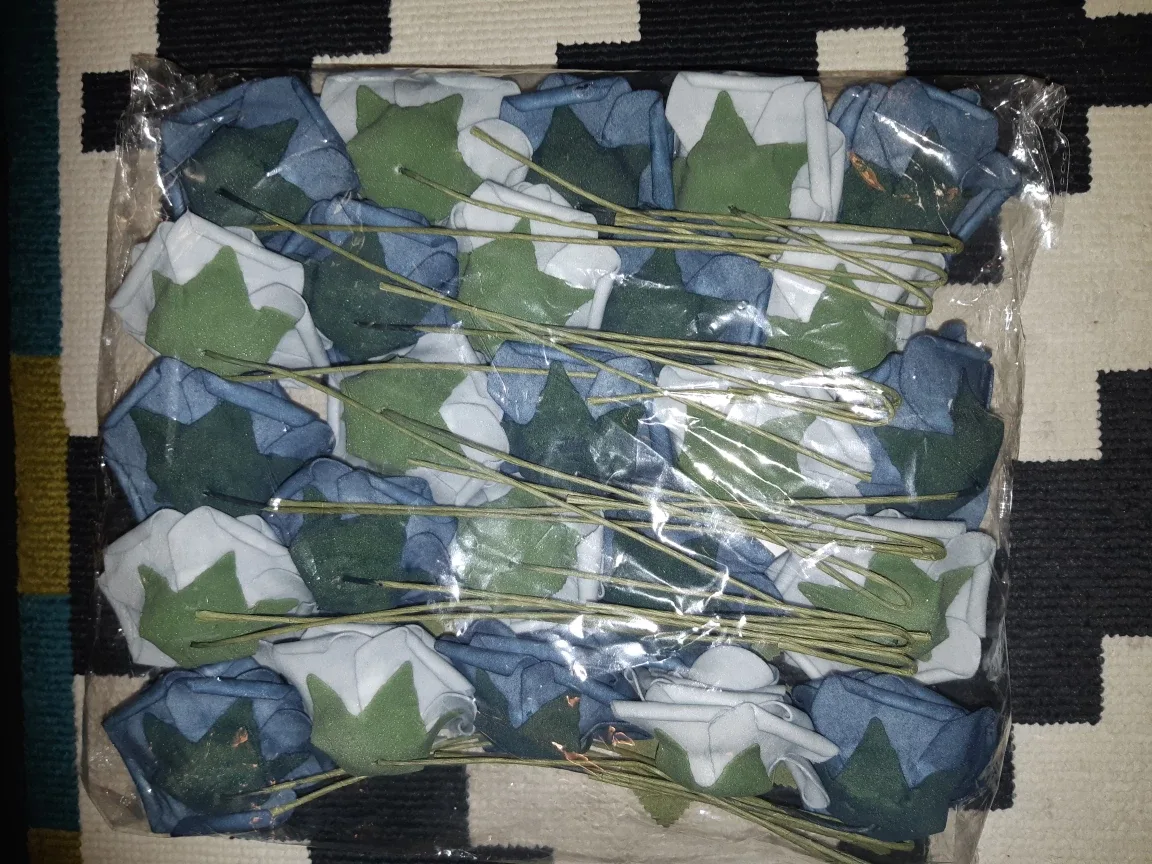 Artificial Foam Roses - Blue & Grey 🇨🇦 image indicator(2)