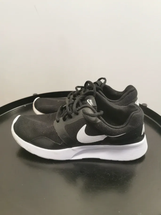 Nike Sneakers - Black (Size 40)