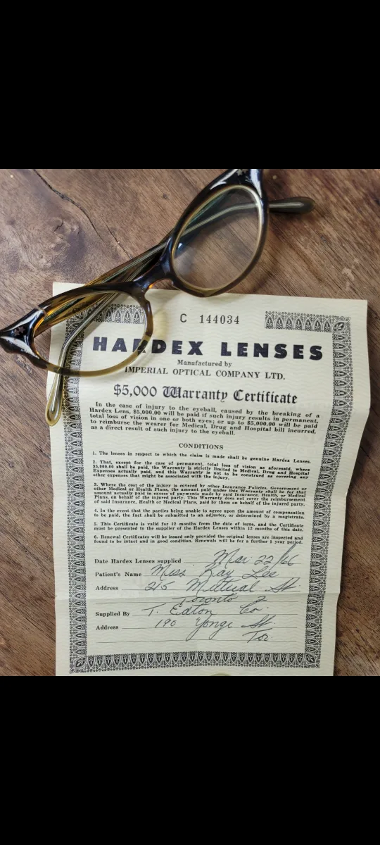 Vintage Eyeglasses & 1966 Document 🇨🇦 image indicator(3)