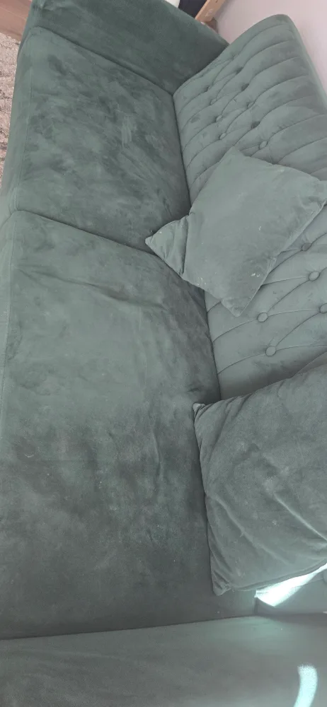 Green Velvet Tufted Futon thumbnail