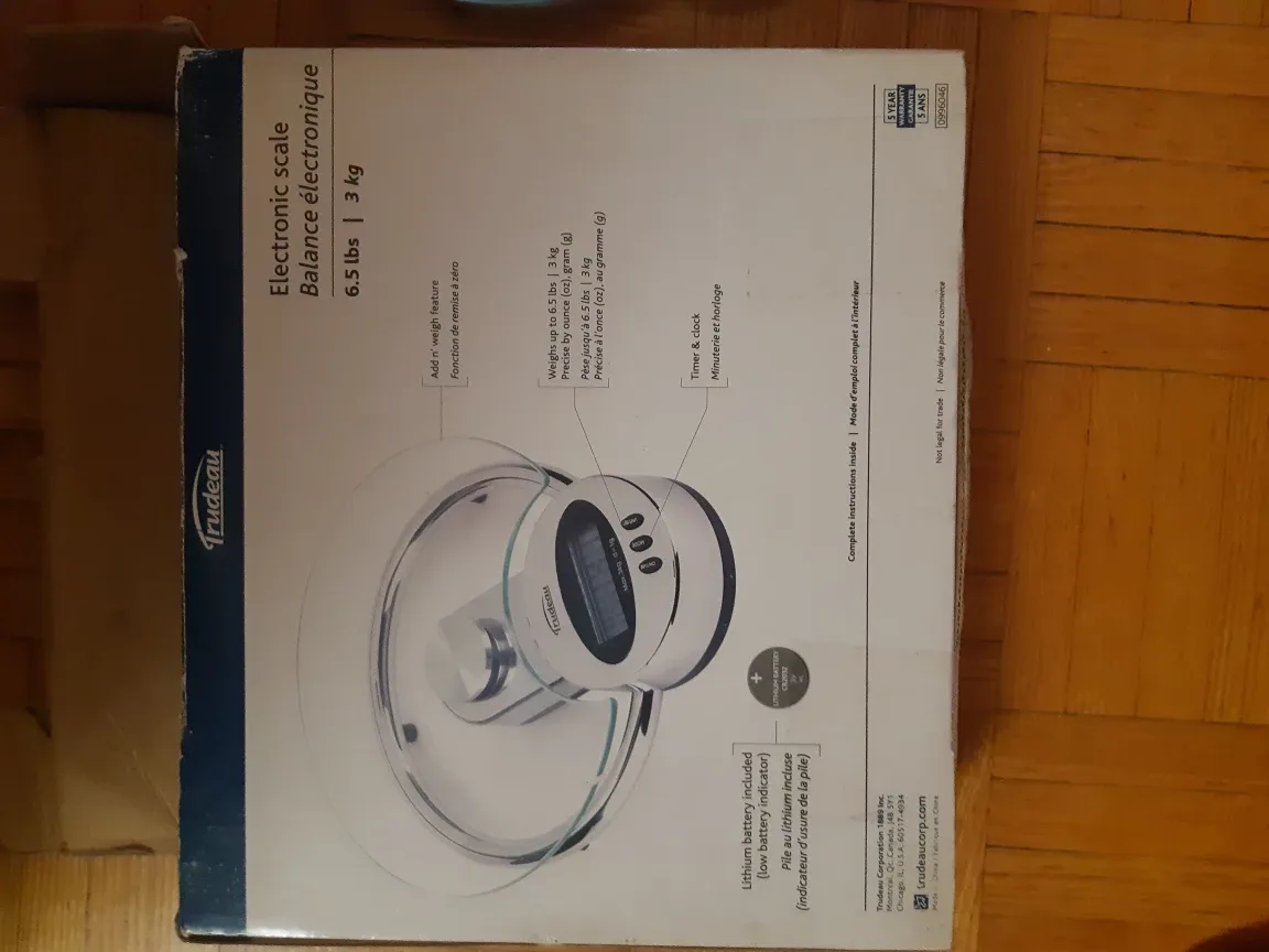 Trudeau Electronic Kitchen Scale - 6.5 lbs / 3 kg 🇨🇦 image indicator(4)