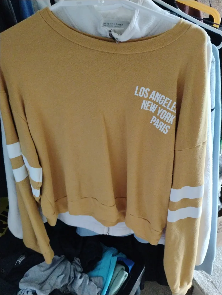 Contemporaine Yellow Sweatshirt - Size Small thumbnail