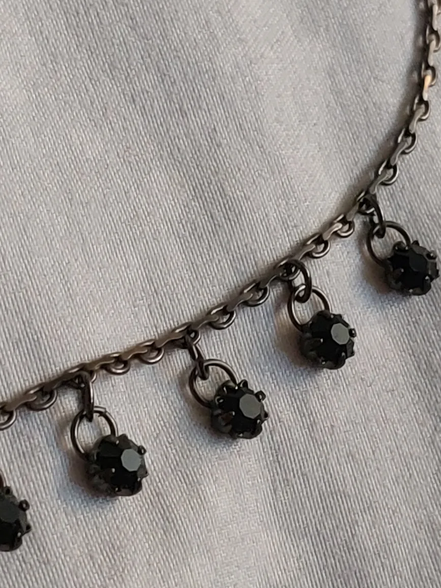 Black Stone Dangle Necklace image indicator(2)