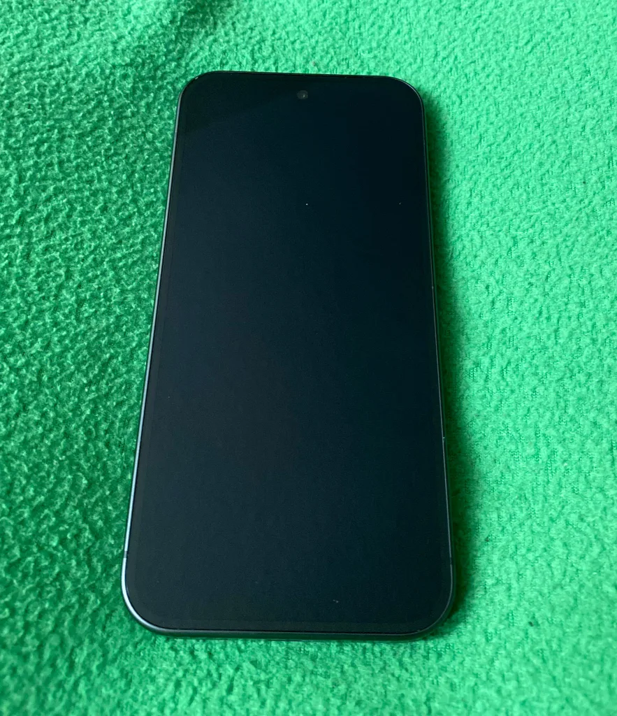 Google Pixel 9- Obsidian Black thumbnail