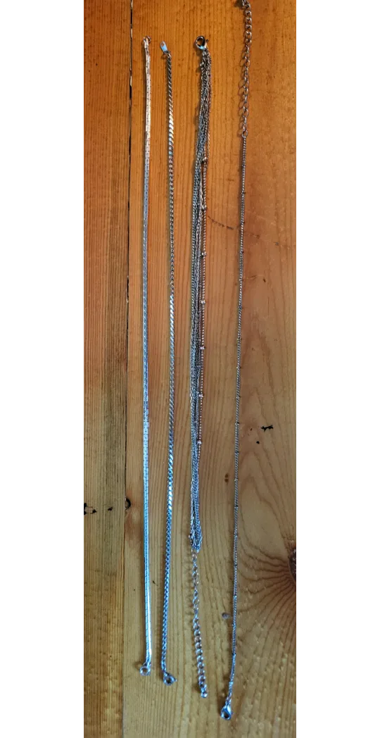 Silver Tone Necklace Set thumbnail