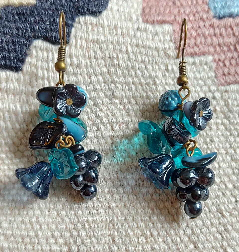 Pretty blue earrings with grapes, flowers and leaves. image indicator(2)