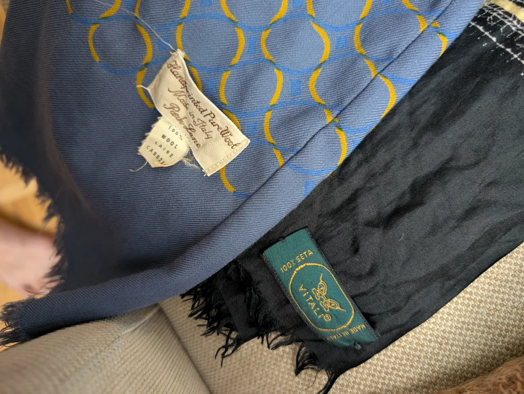 7 Assorted Vintage Scarves - Various Colours & Patterns image indicator(9)