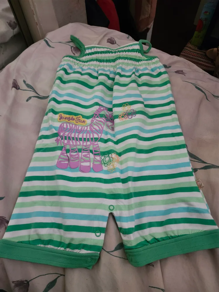 Jungle Fun Striped Baby Romper (size 24M) thumbnail
