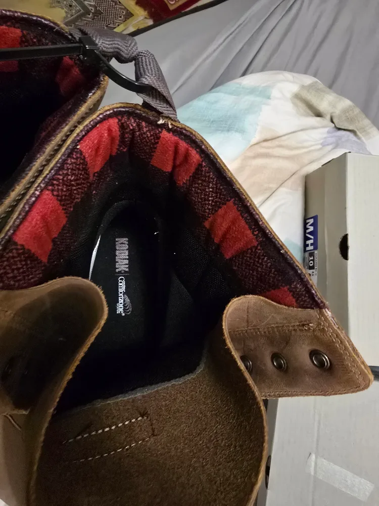 Kodiak Work Boots Size 14 thumbnail
