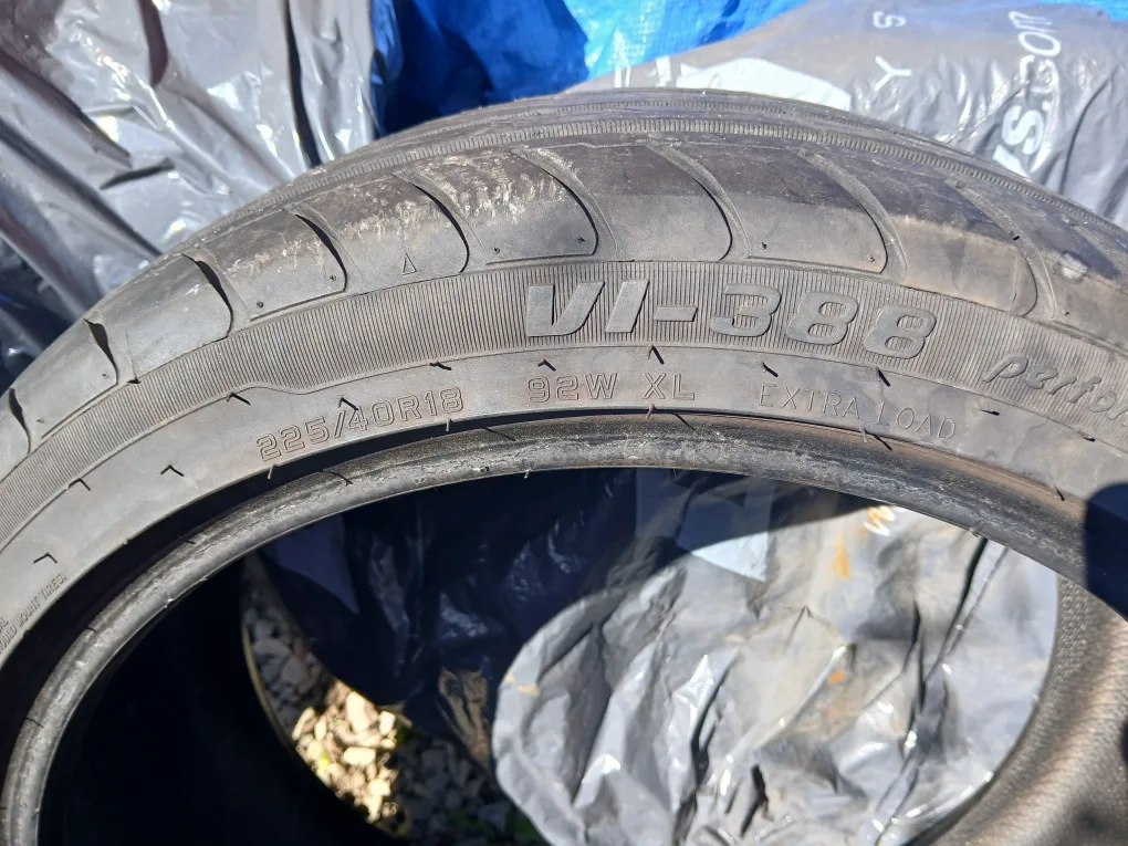 Ovation VI-388 Tire 225/40R18 image indicator(4)