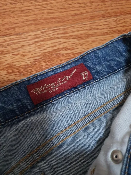 Bootcut Low Rise Jeans image indicator(3)