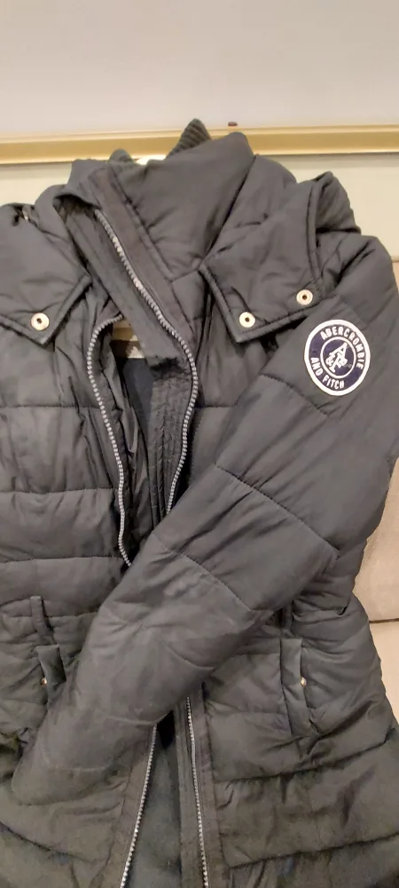 Abercrombie & Fitch Puffer Jacket - Size S thumbnail