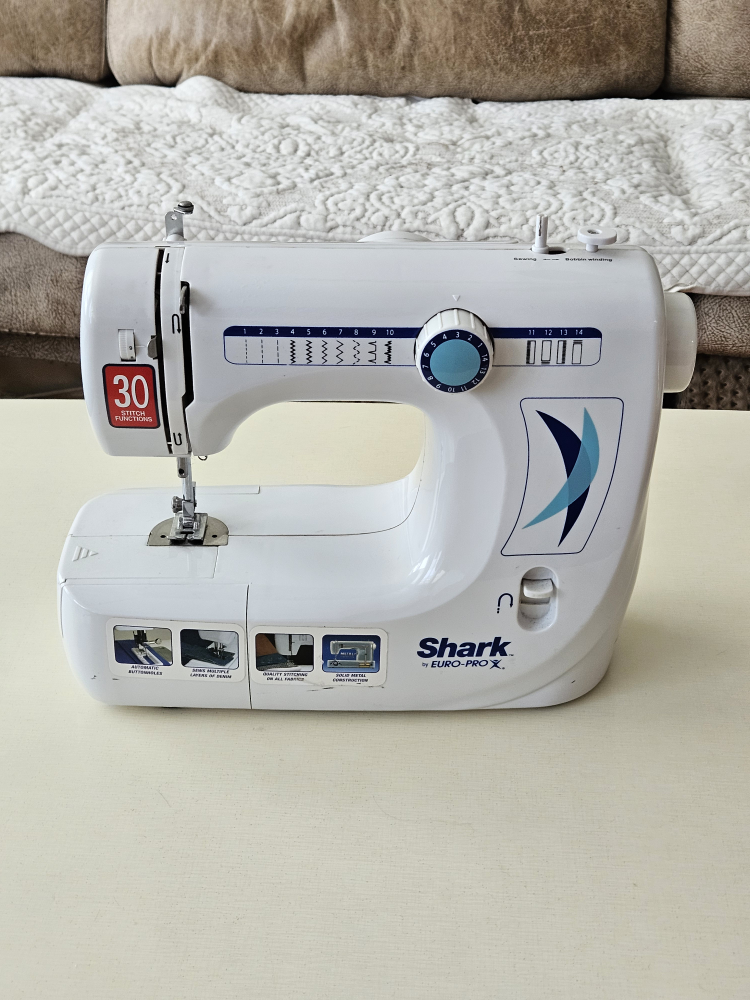 Shark Euro-Pro X Sewing Machine - photo 2