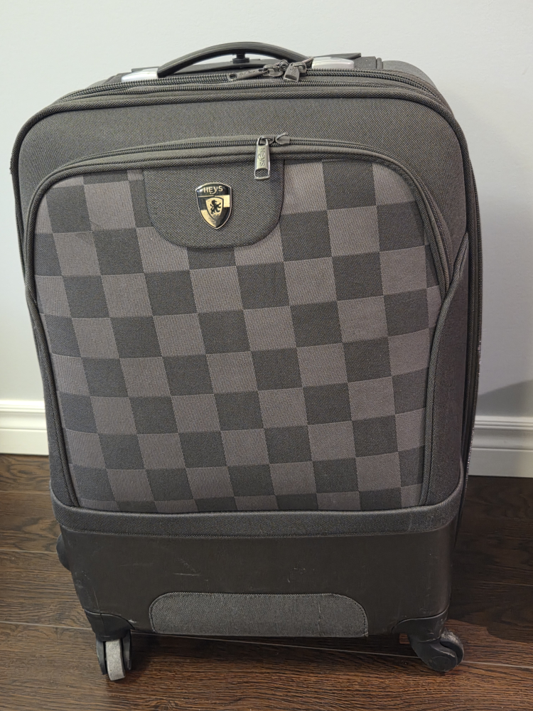 HEYS luggage