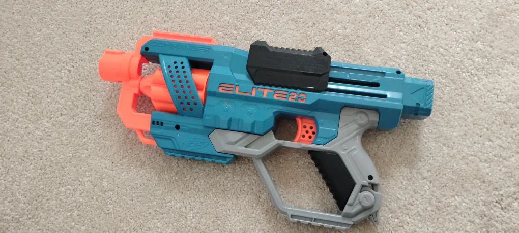 Nerf Elite 2.0 Commander RD-6 Blaster image indicator(2)