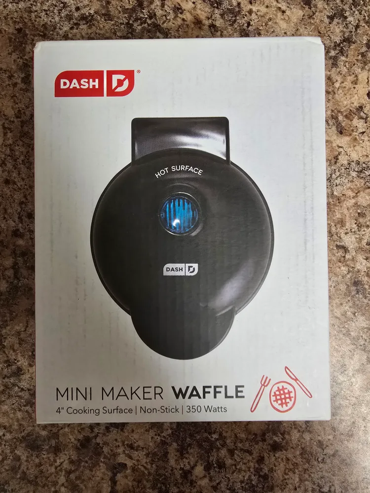 New DASH Mini Maker Waffle - 4" Cooking Surface thumbnail