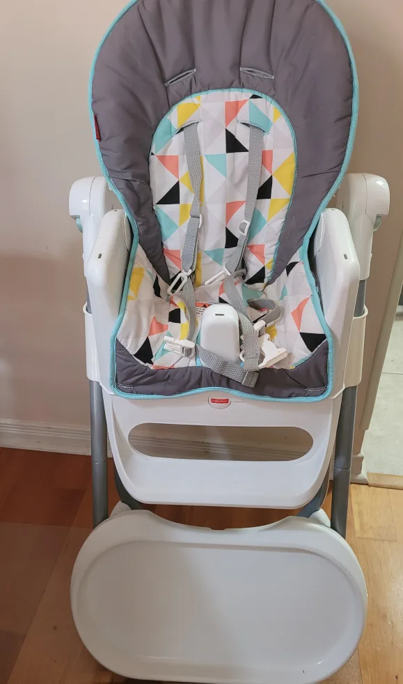 Fisher-Price High Chair -foldable image indicator(3)