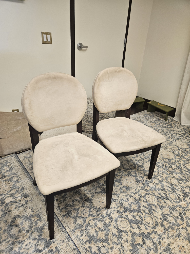 Set of 2 Dining Chairs - Cream Colour