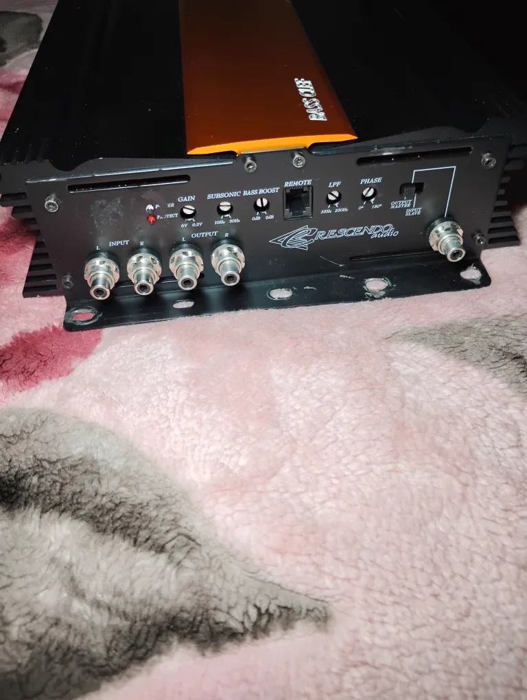 Crescendo Audio BC5500D Amplifier image indicator(4)