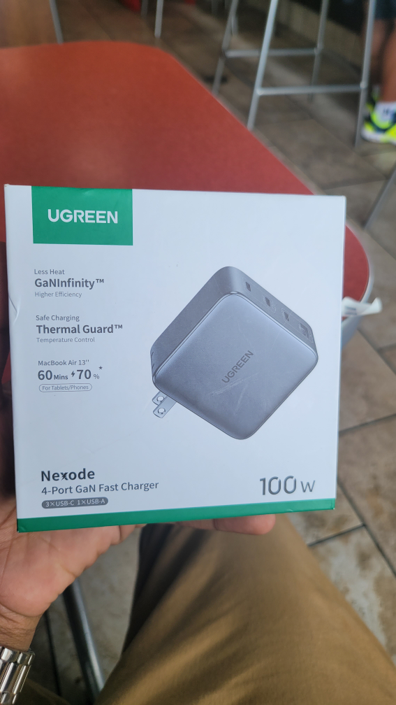 UGREEN 100W GaN USB-C Fast Charger – Like New with Box