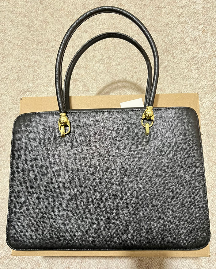 London Fog Black Handbag - Like New! - photo 3
