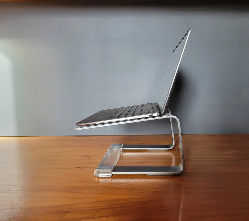 Griffin Elevator Aluminum Macbook / Laptop Stand image indicator(3)