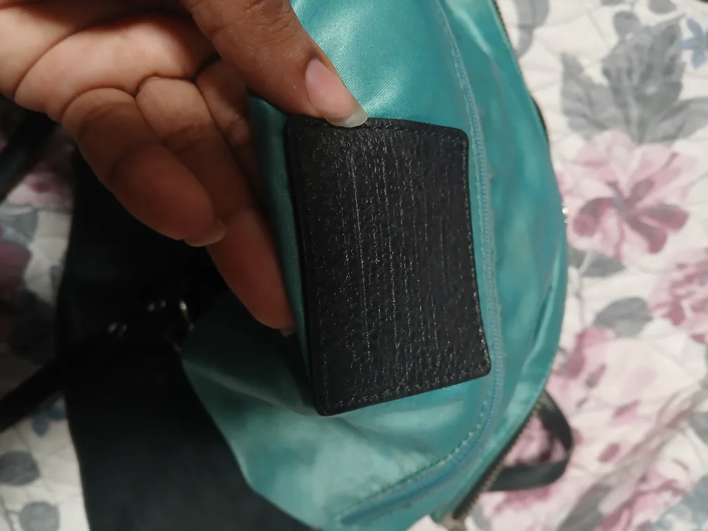 Coach Black authentic Leather Tote Bag image indicator(2)