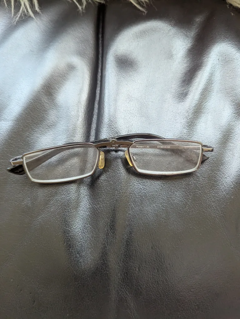 Mixed Lot of Eyeglasses - Assorted Styles thumbnail