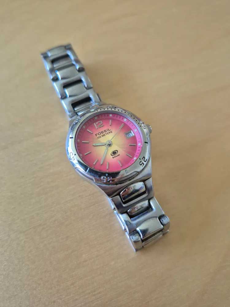 Fossil Blue Woman's Watch: Stainless Steel, Date, 3-hand, Pink image indicator(8)