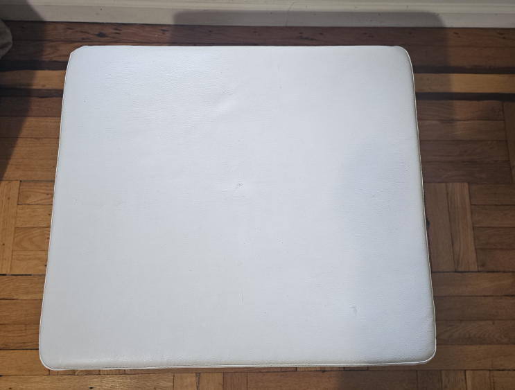 Whitish Ottoman - photo 3