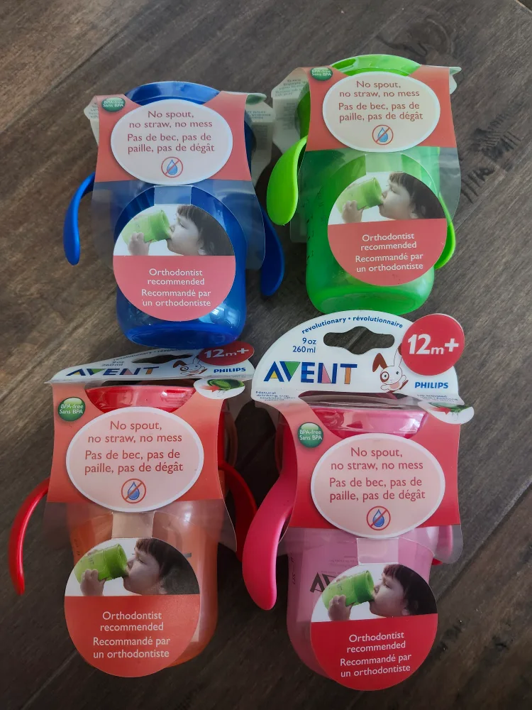 New Philips Avent 9oz Sippy 360° Cups - 12m+ thumbnail
