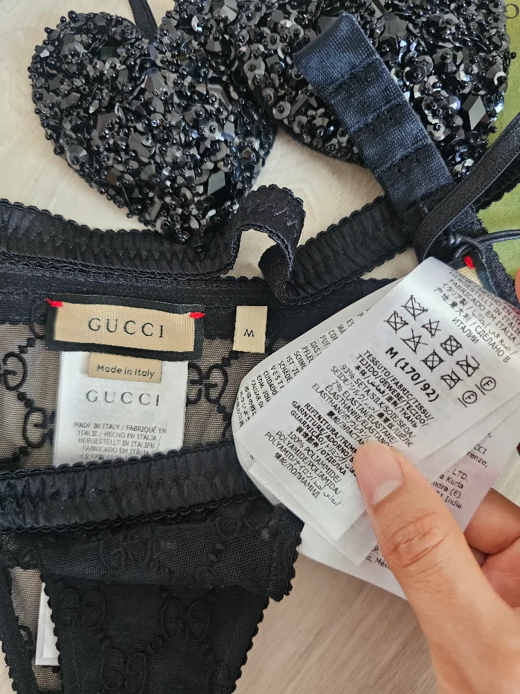 Gucci Black Lingerie Set - Size M image indicator(4)