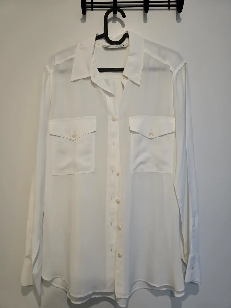 Zara White Button-Up Shirt - Size S thumbnail