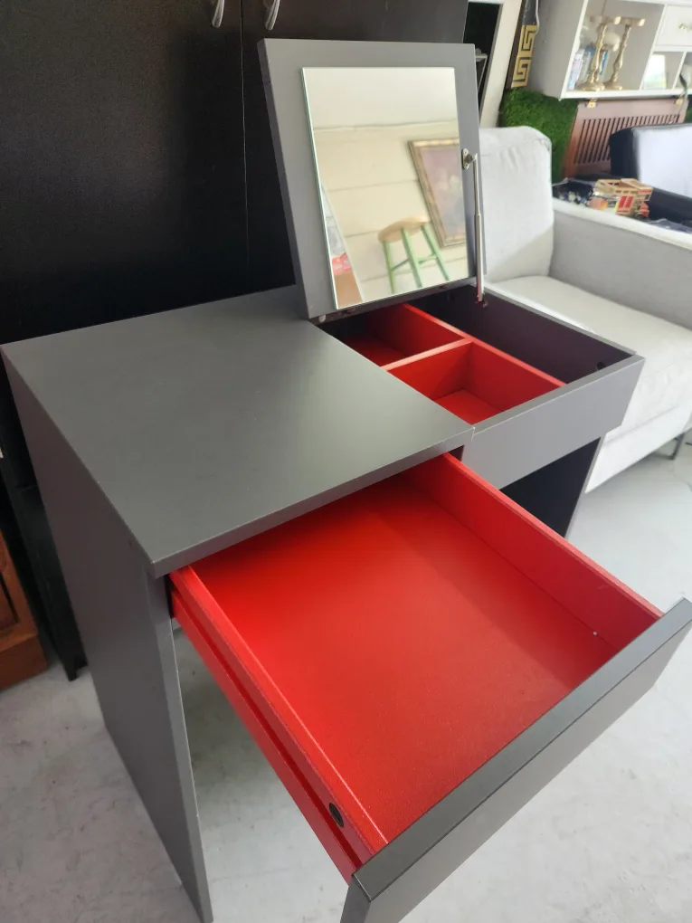 Grey Vanity Table with Mirror & Drawer image indicator(4)