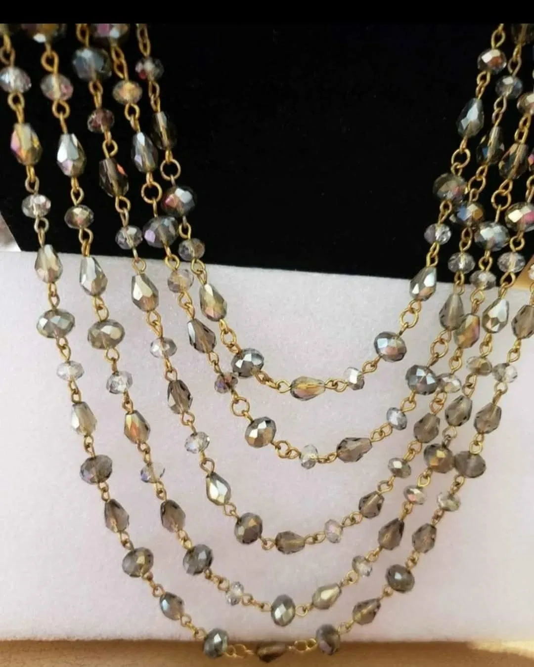 🇨🇦New Elegant Crystal   stunning  set with  multi-strand image indicator(2)