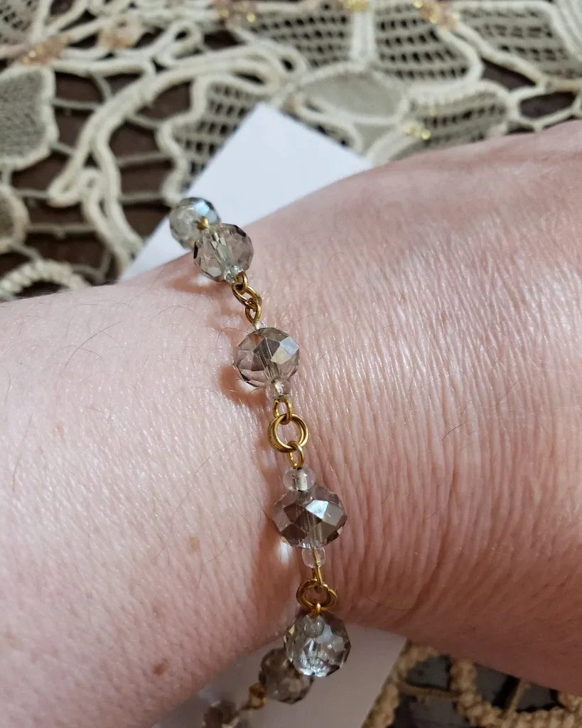 🇨🇦New Elegant Crystal   stunning  set with  multi-strand image indicator(3)