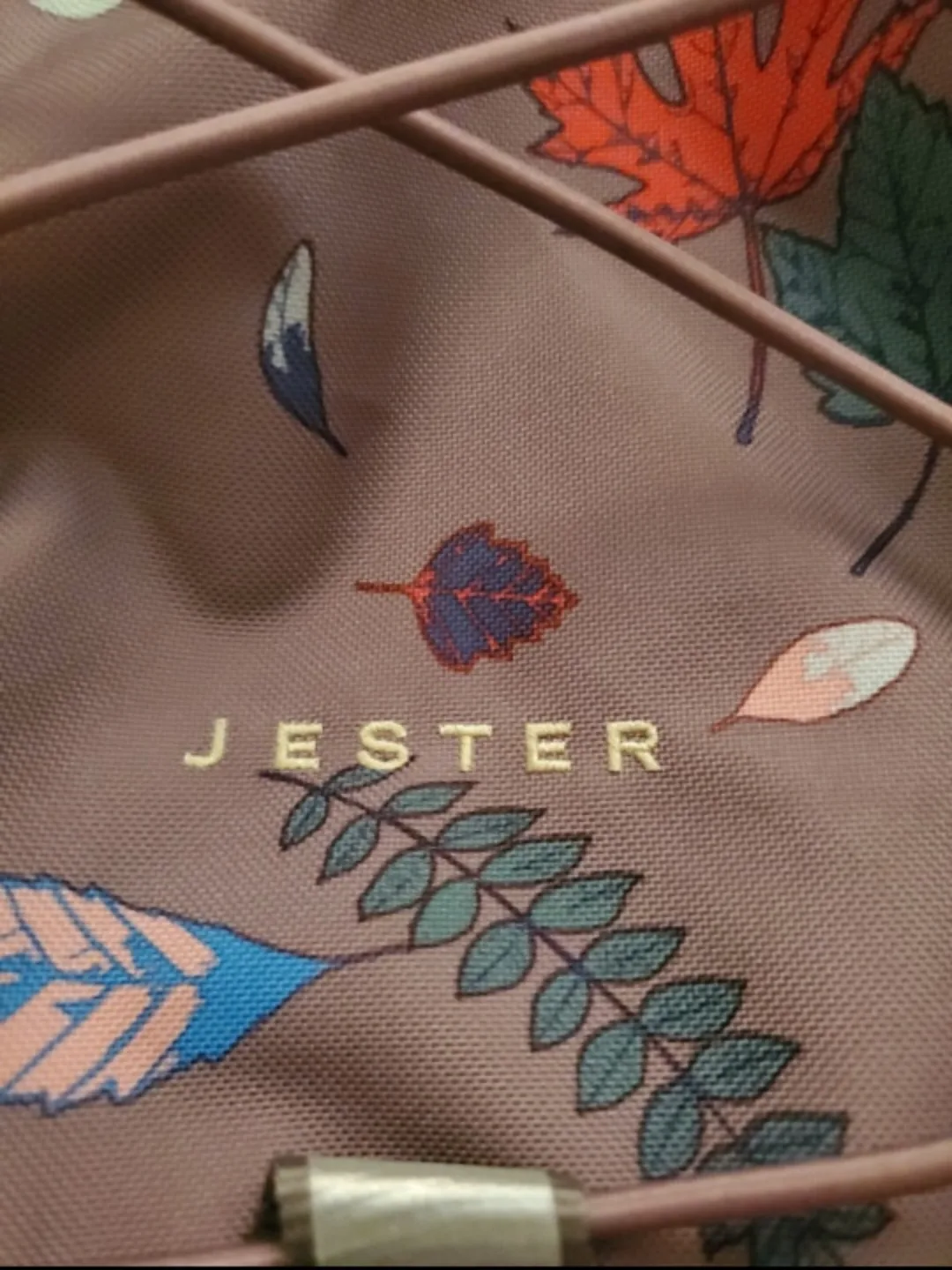 The North Face Jester backpack image indicator(6)
