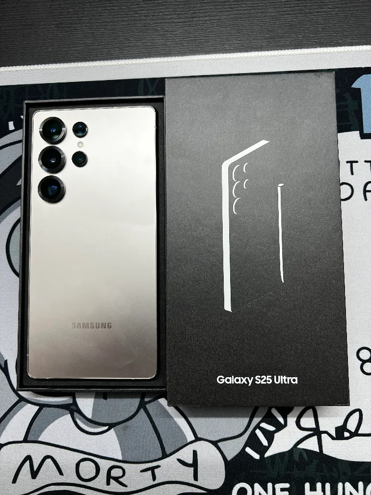 Samsung Galaxy S25 Ultra thumbnail