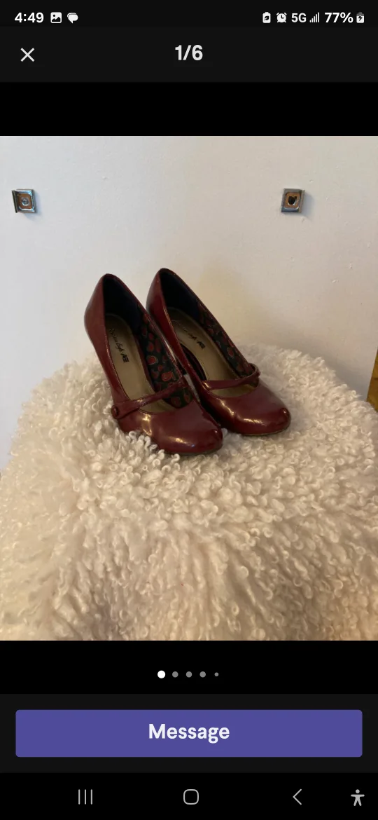 American Eagle Burgundy Heels - Size 8 image indicator(4)