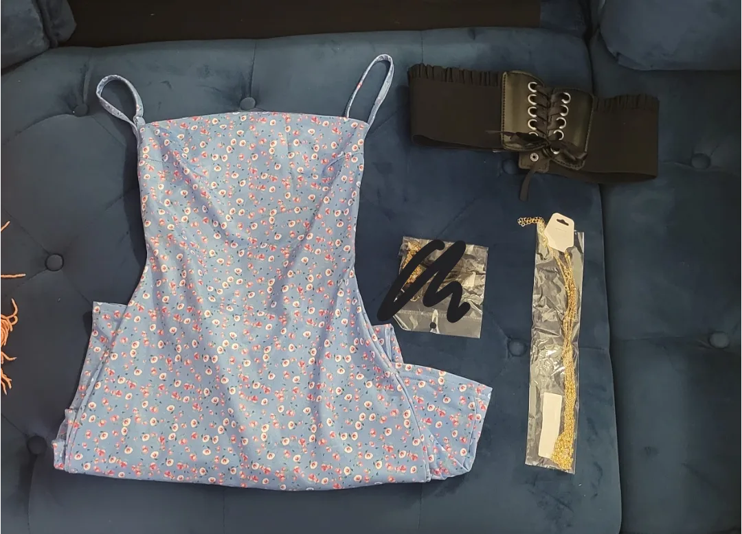 floral dress + Belt thumbnail