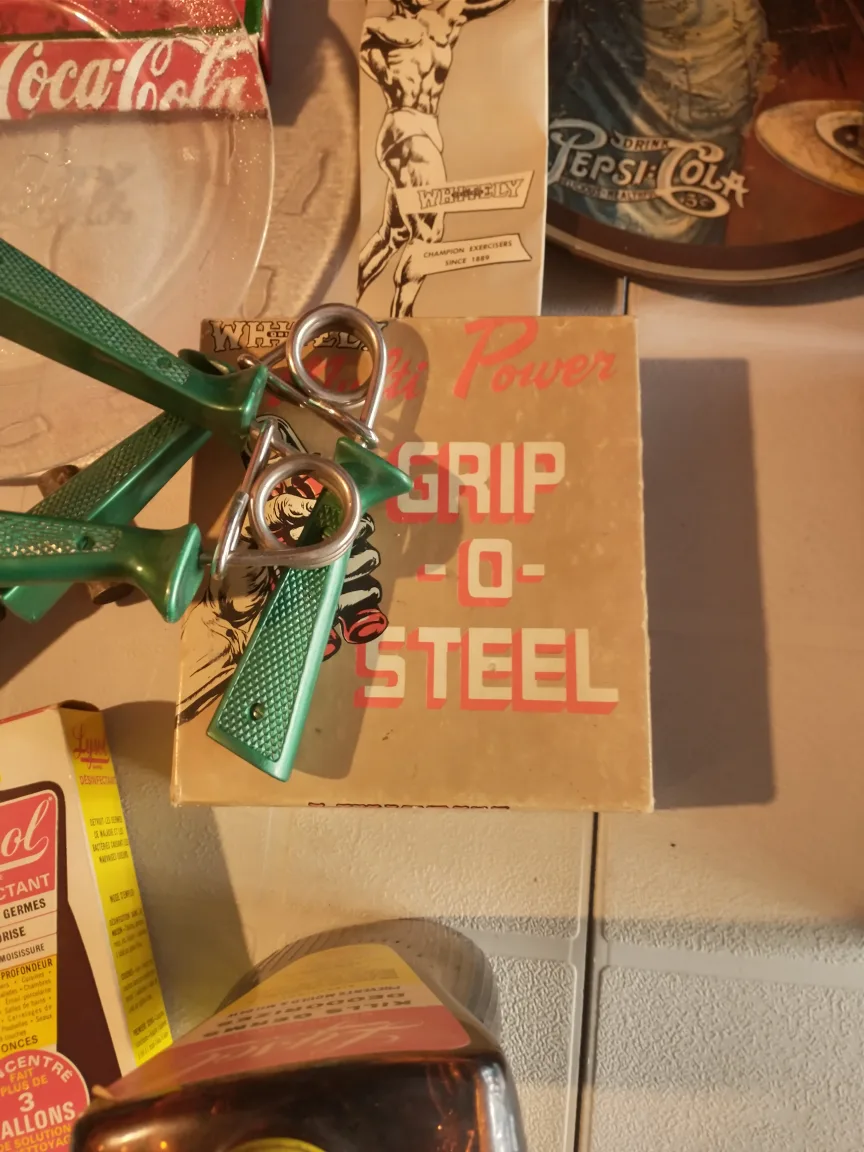 Vintage Coca-Cola Cooler & Collectibles image indicator(2)