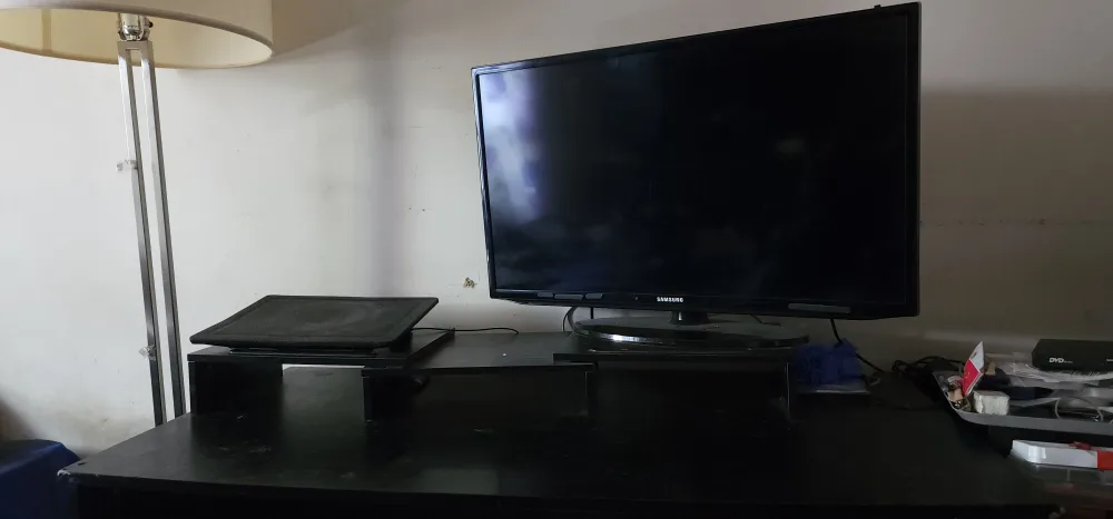 Samsung TV and Computer Desk Black thumbnail